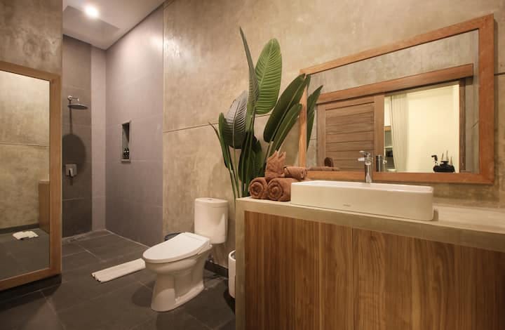 Villa 2 Bed PO-4033