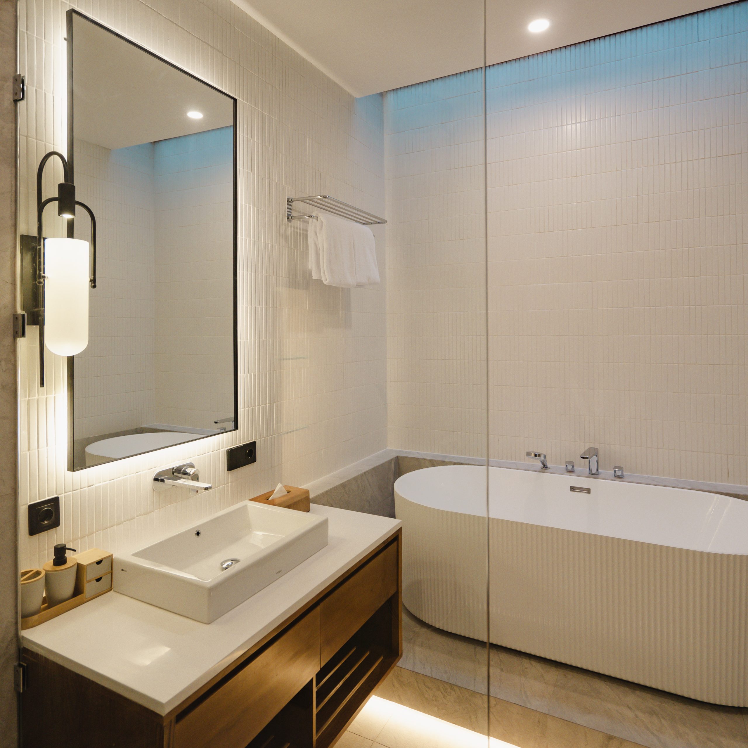 Villa 3 Bed In Canggu EK-3538