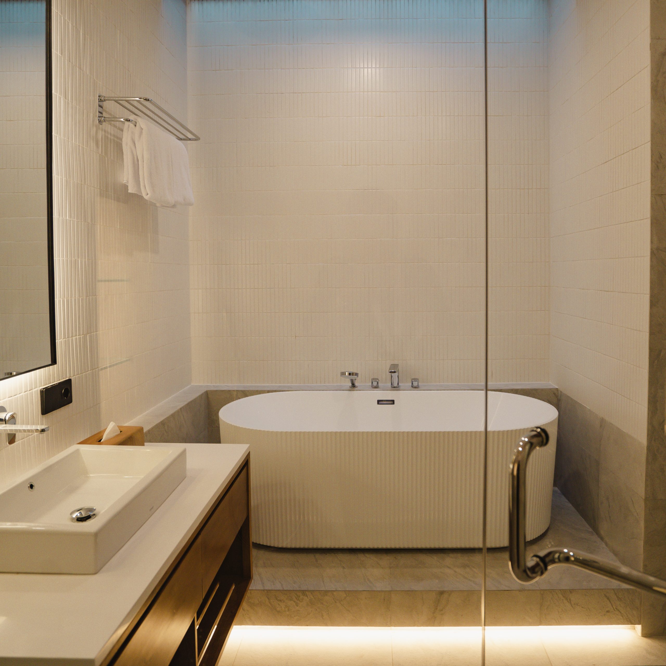 Villa 3 Bed In Canggu EK-3538