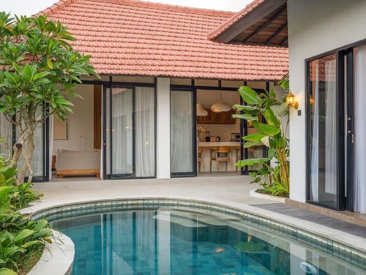 Villa 2 Bed Canggu PU-2929