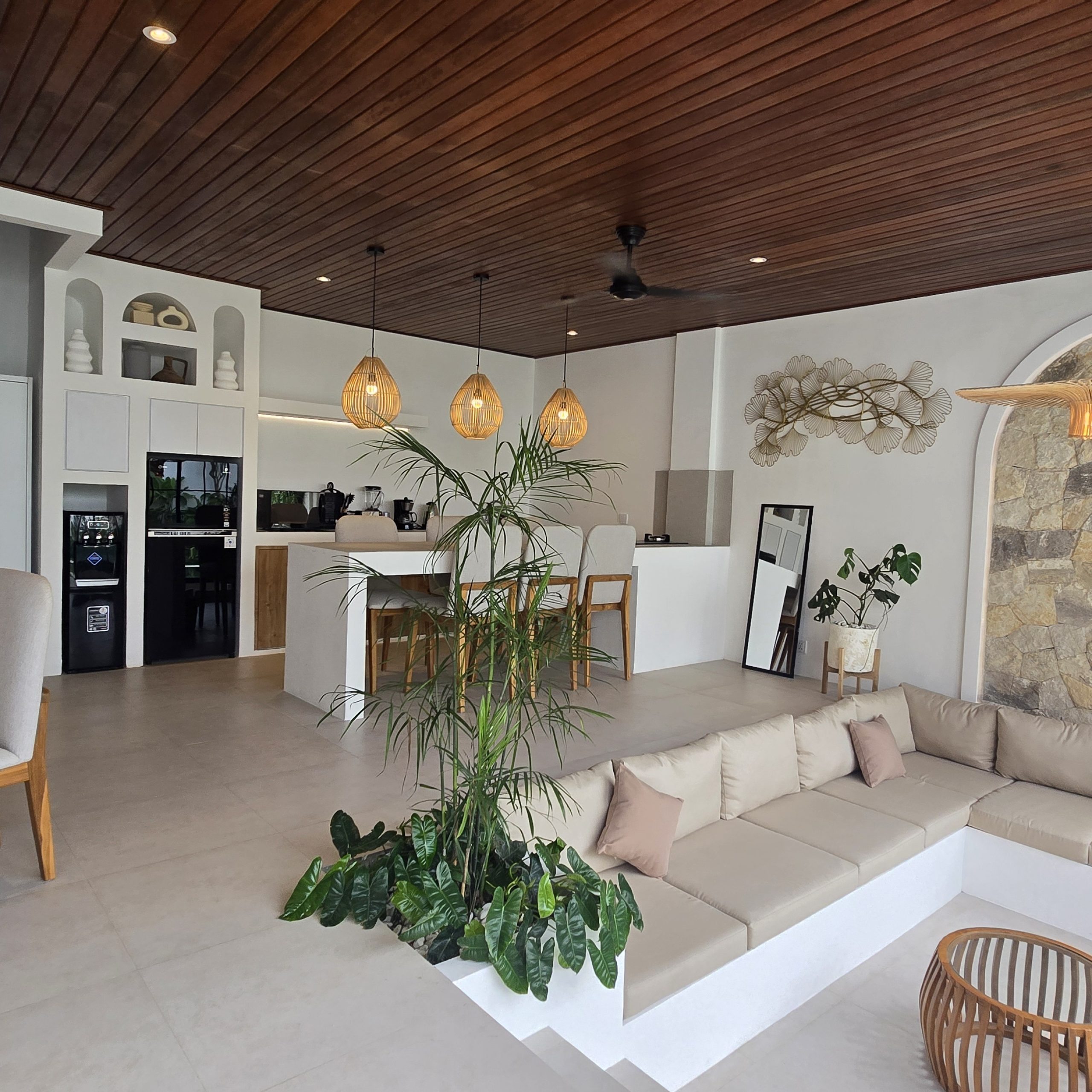 Villa  3 Bed In Pererenan, Bali EK-3748