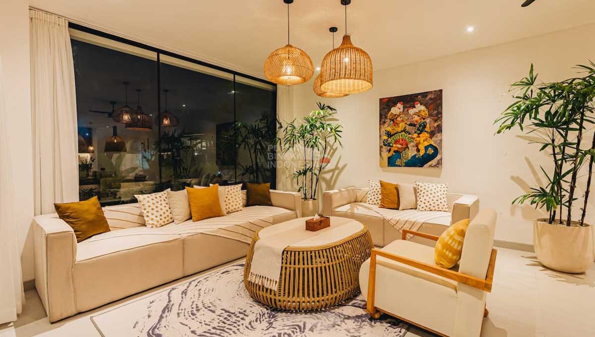 Villa 3 Bed canggu EK-3873