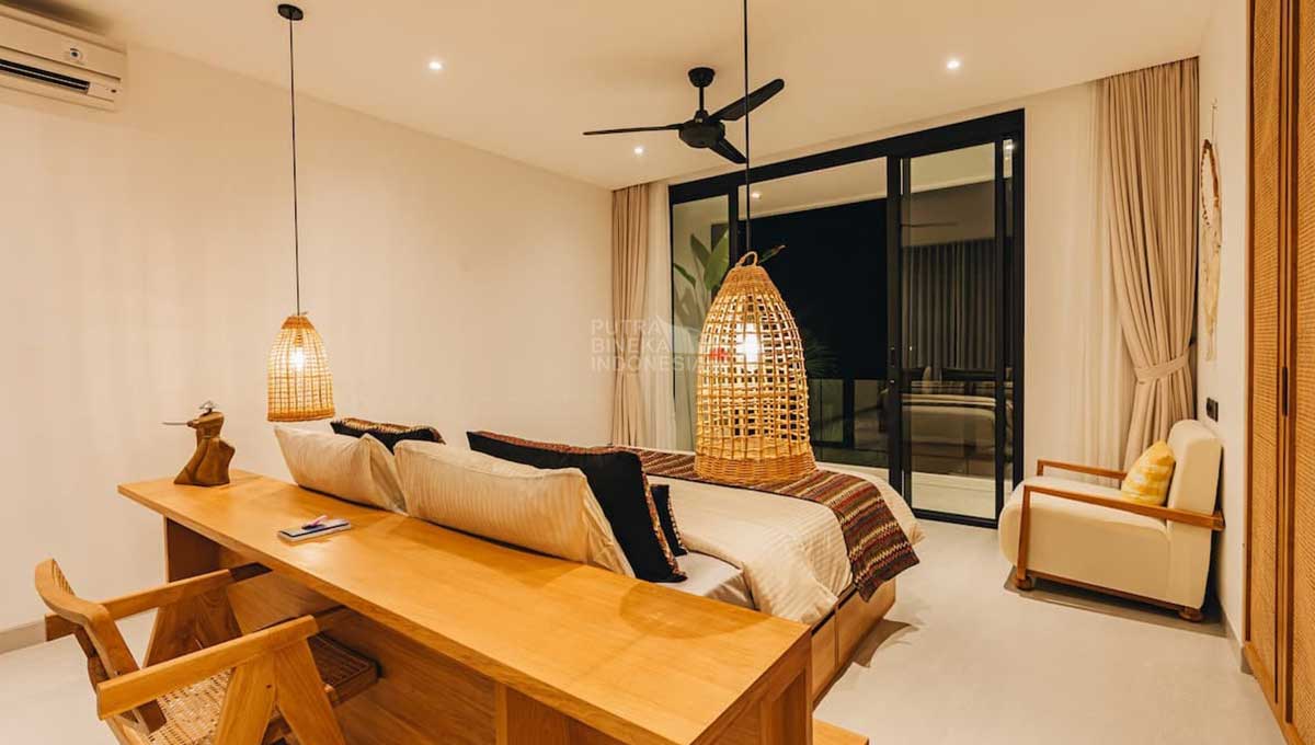Villa 3 Bed canggu EK-3873