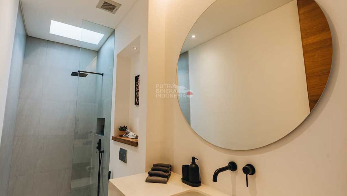 Villa 3 Bed canggu EK-3873