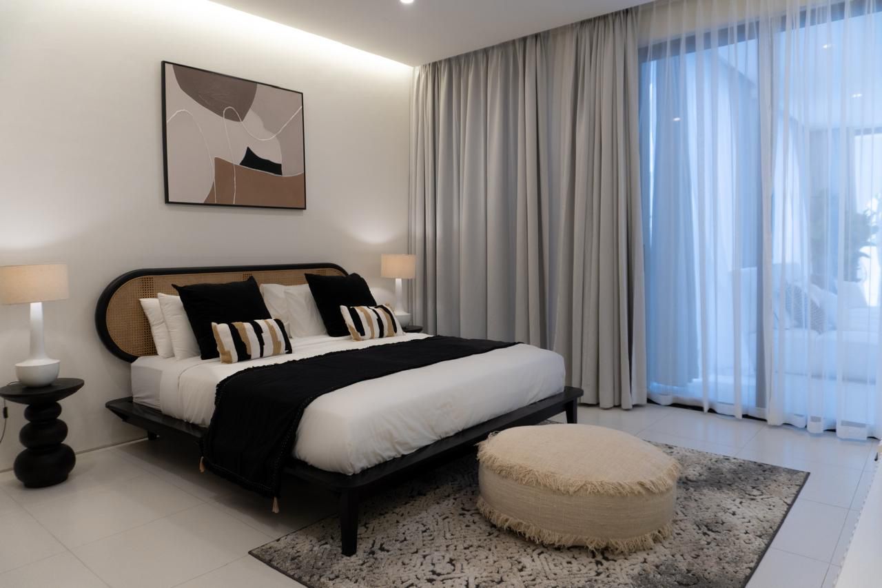 Villa 4 Bed EK-3952