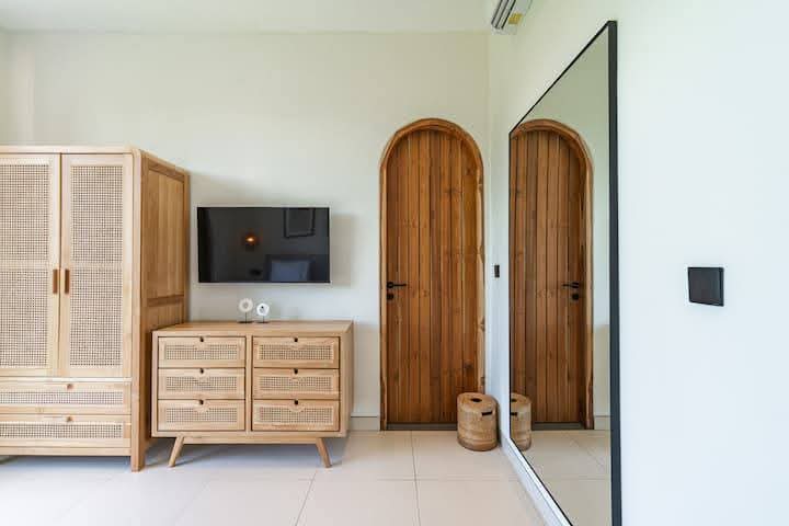 Villa 1 Bed PO-3874