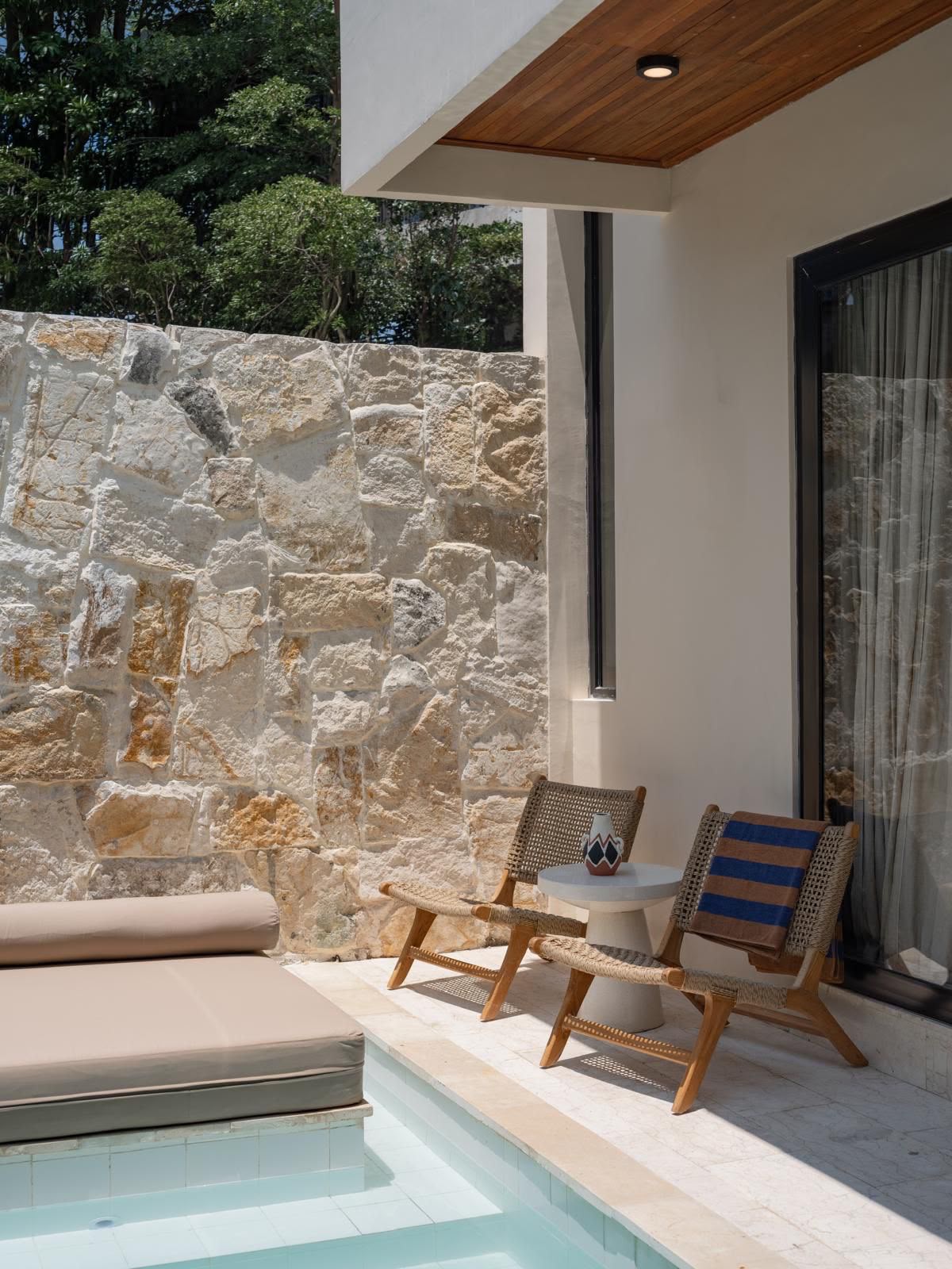 Villa 1 Bed PR-4354