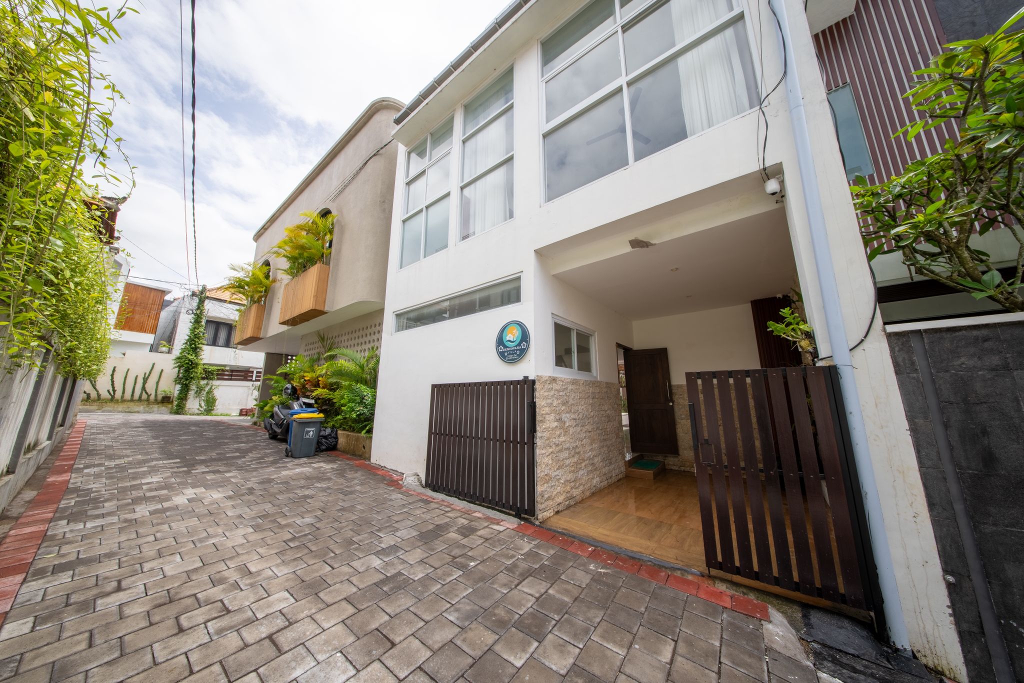 Villa 2 Bed EK-3457