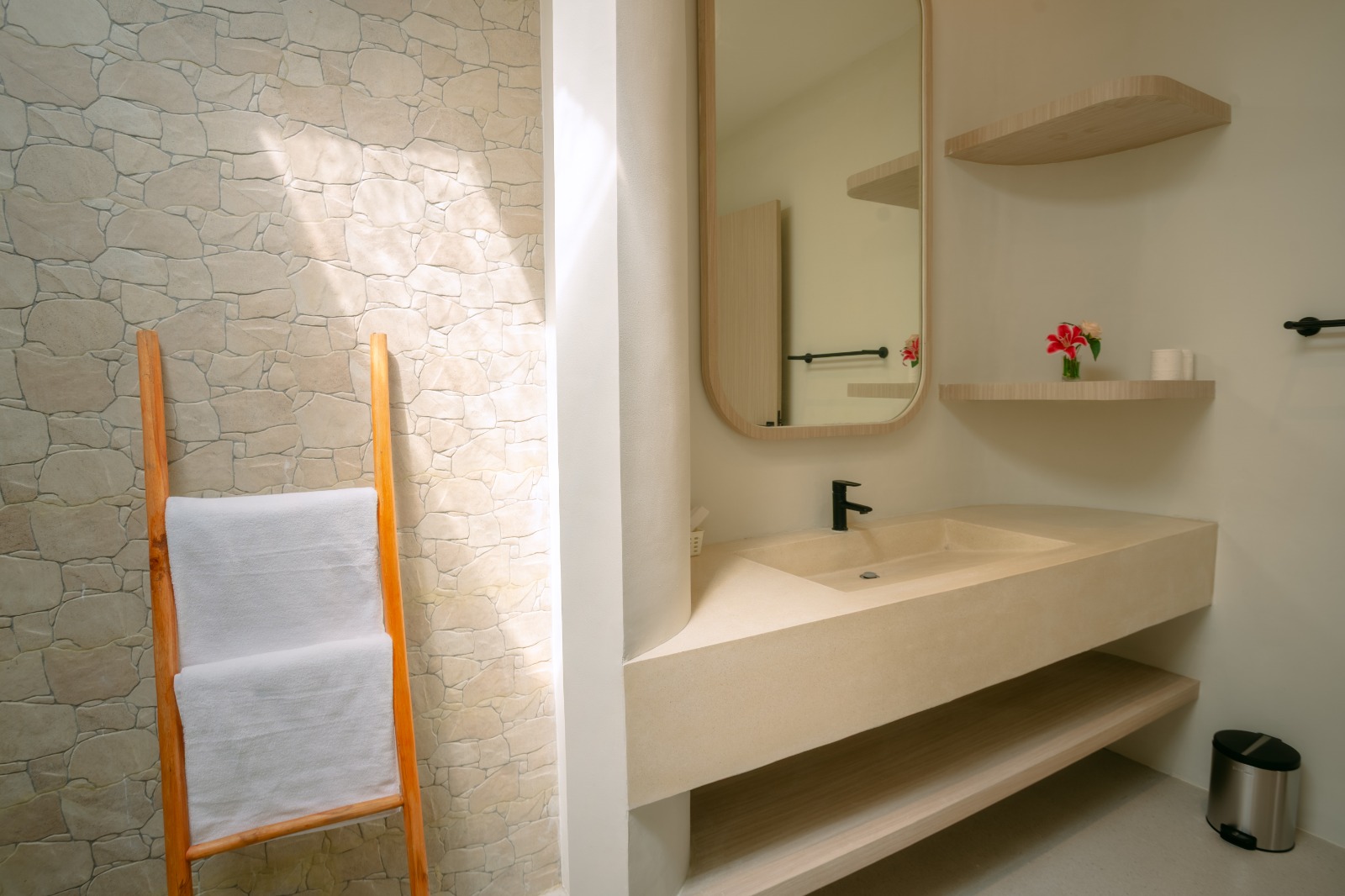 Villa 2 Bed EK-4323