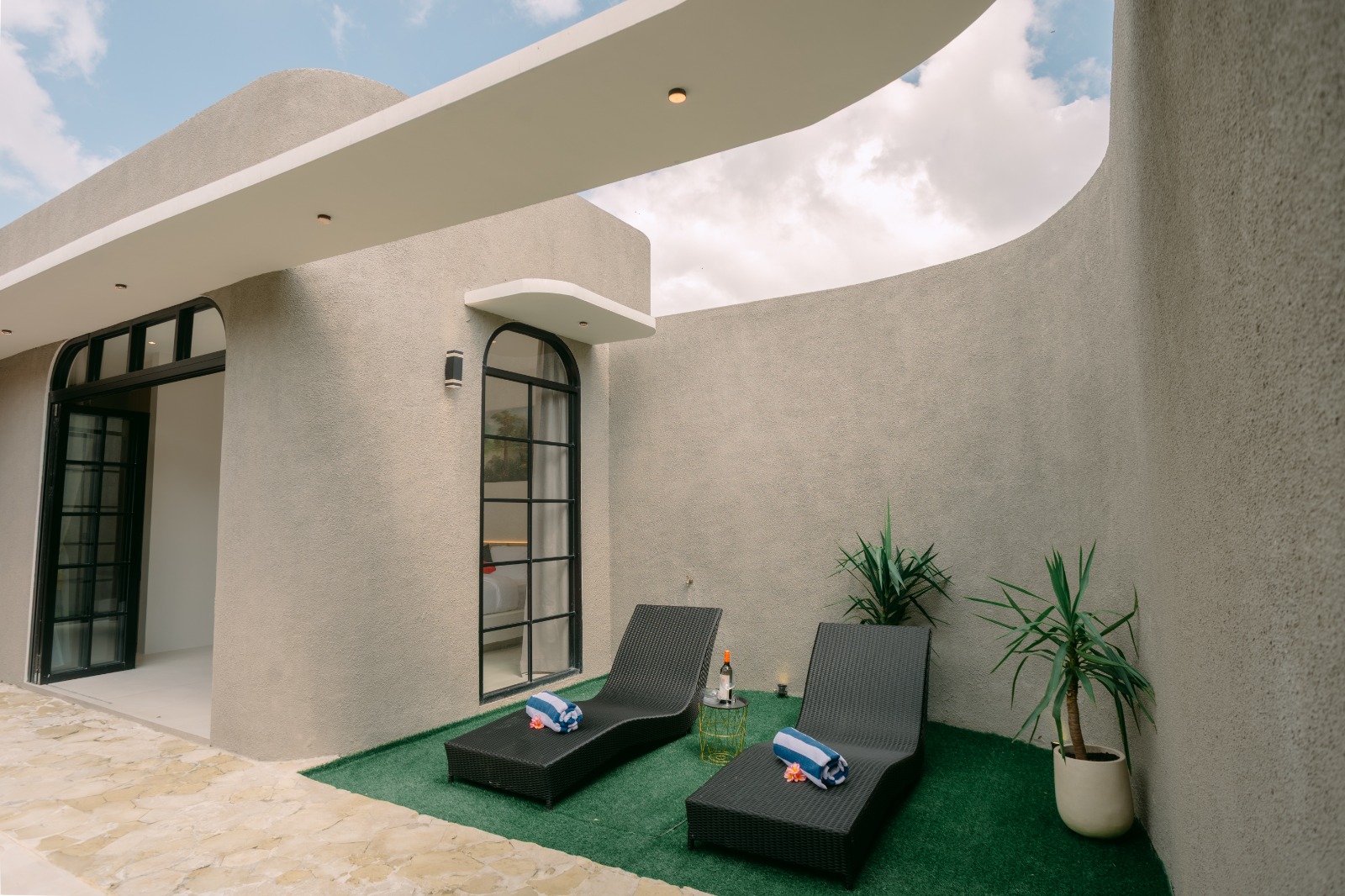 Villa 2 Bed EK-4323