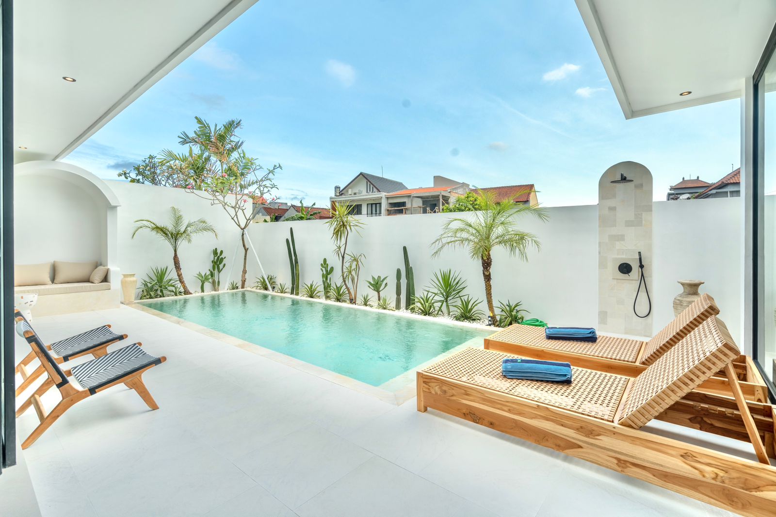 Villa 2 Bed PO-3994