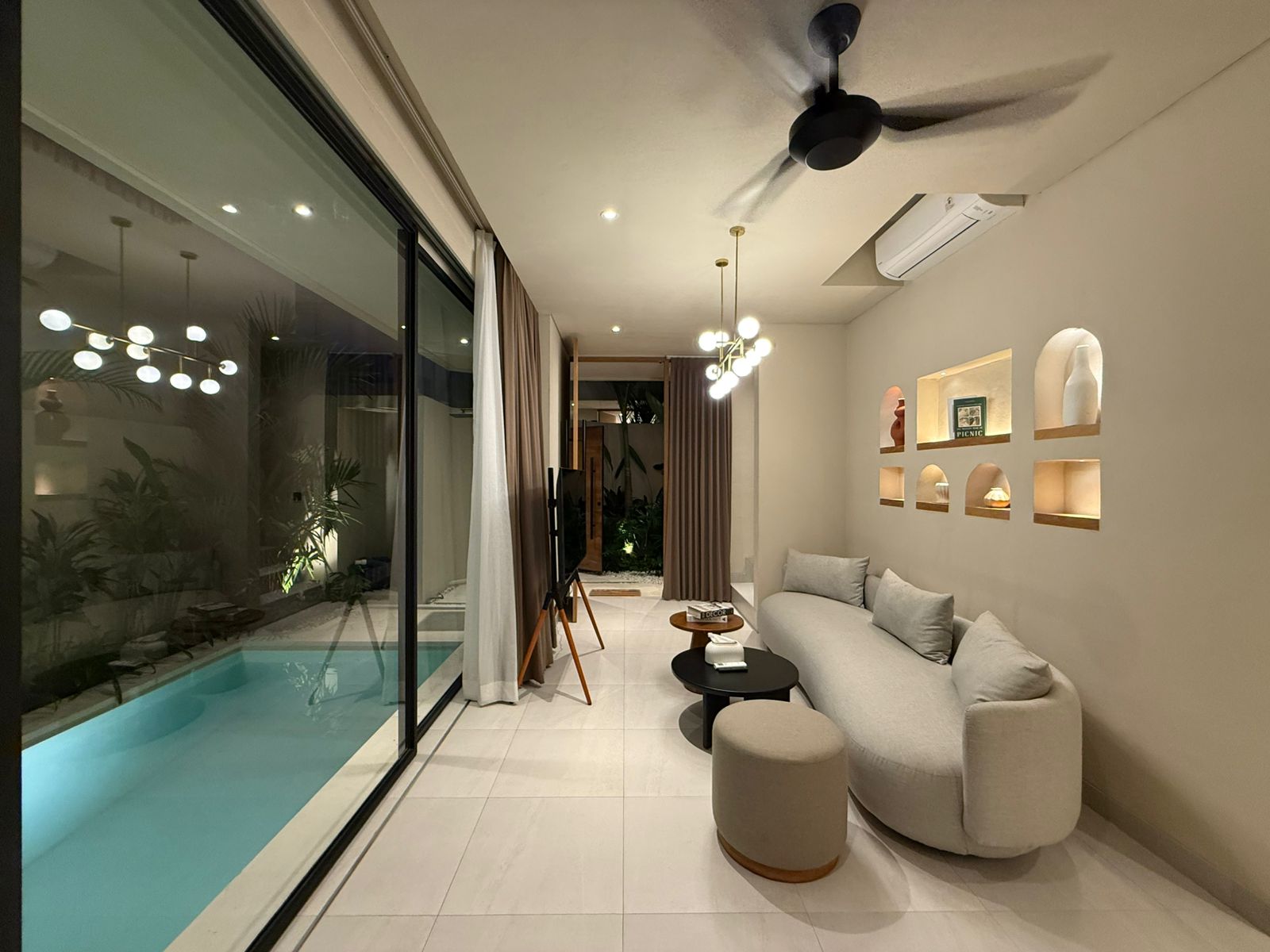 Villa 2 Bed LU-3757
