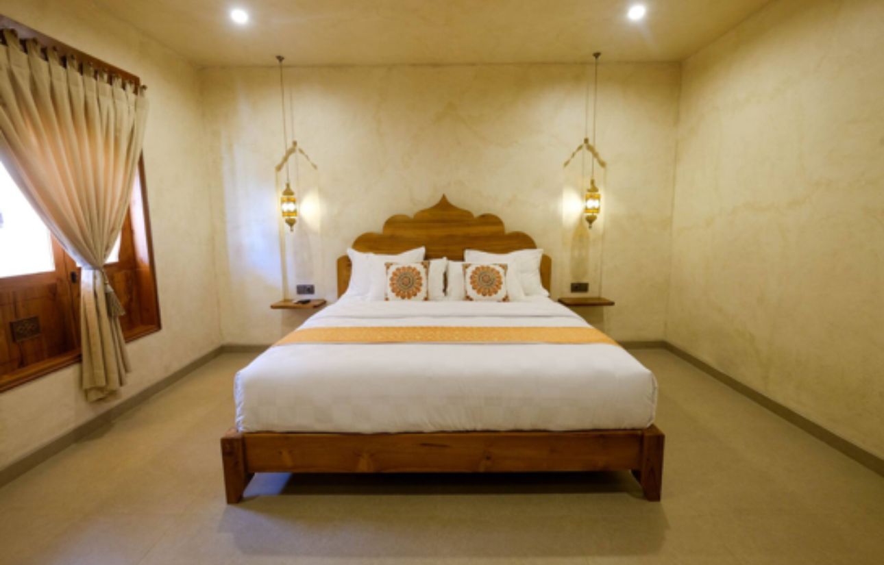 Villa 2 Bed EK-3736