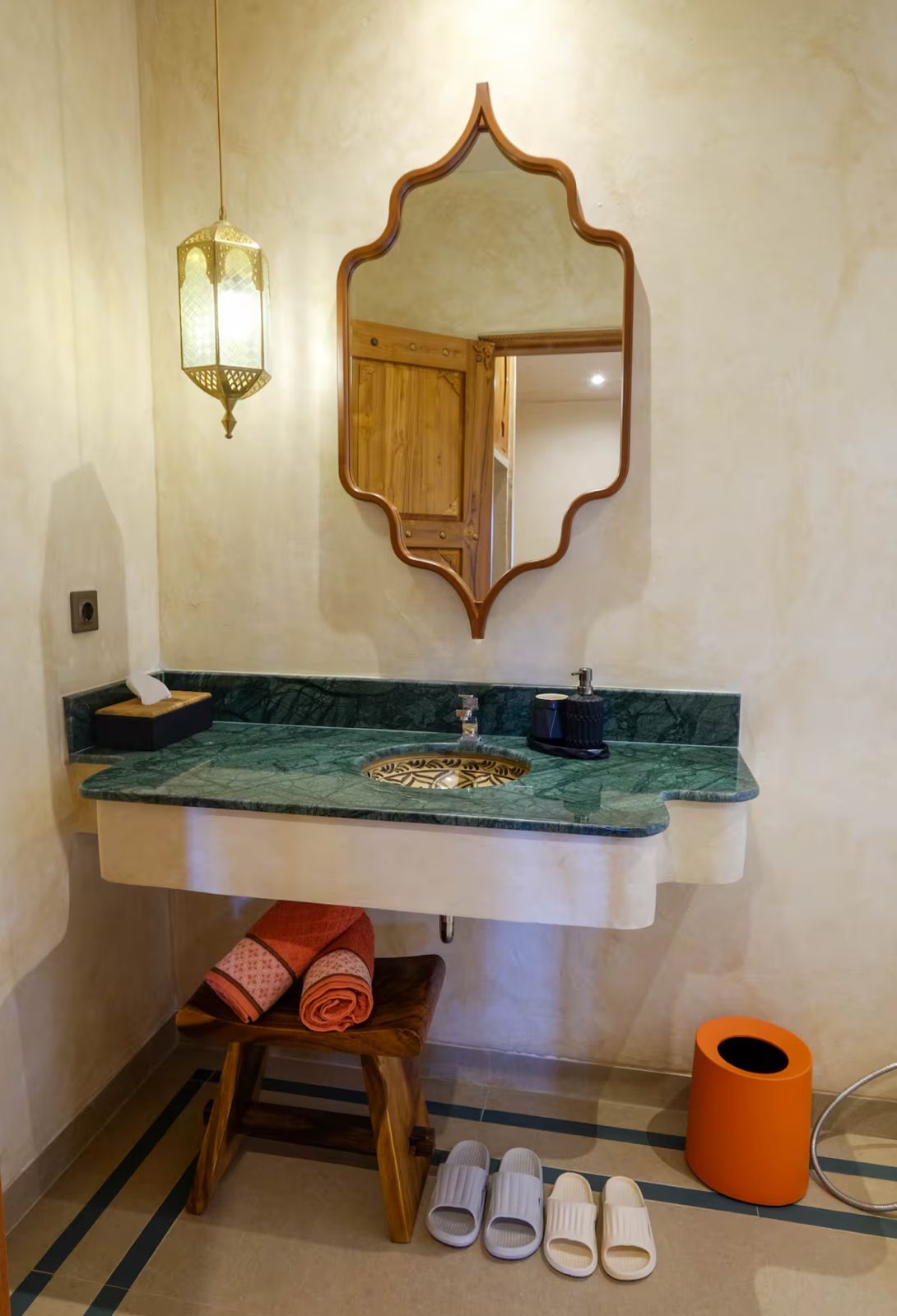 Villa 2 Bed EK-3736