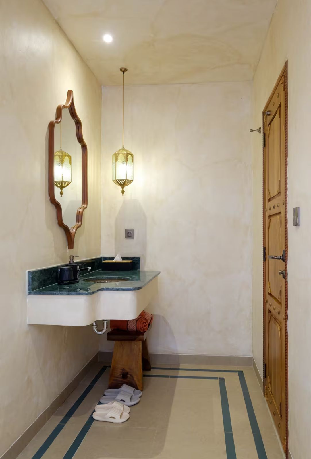 Villa 2 Bed EK-3736
