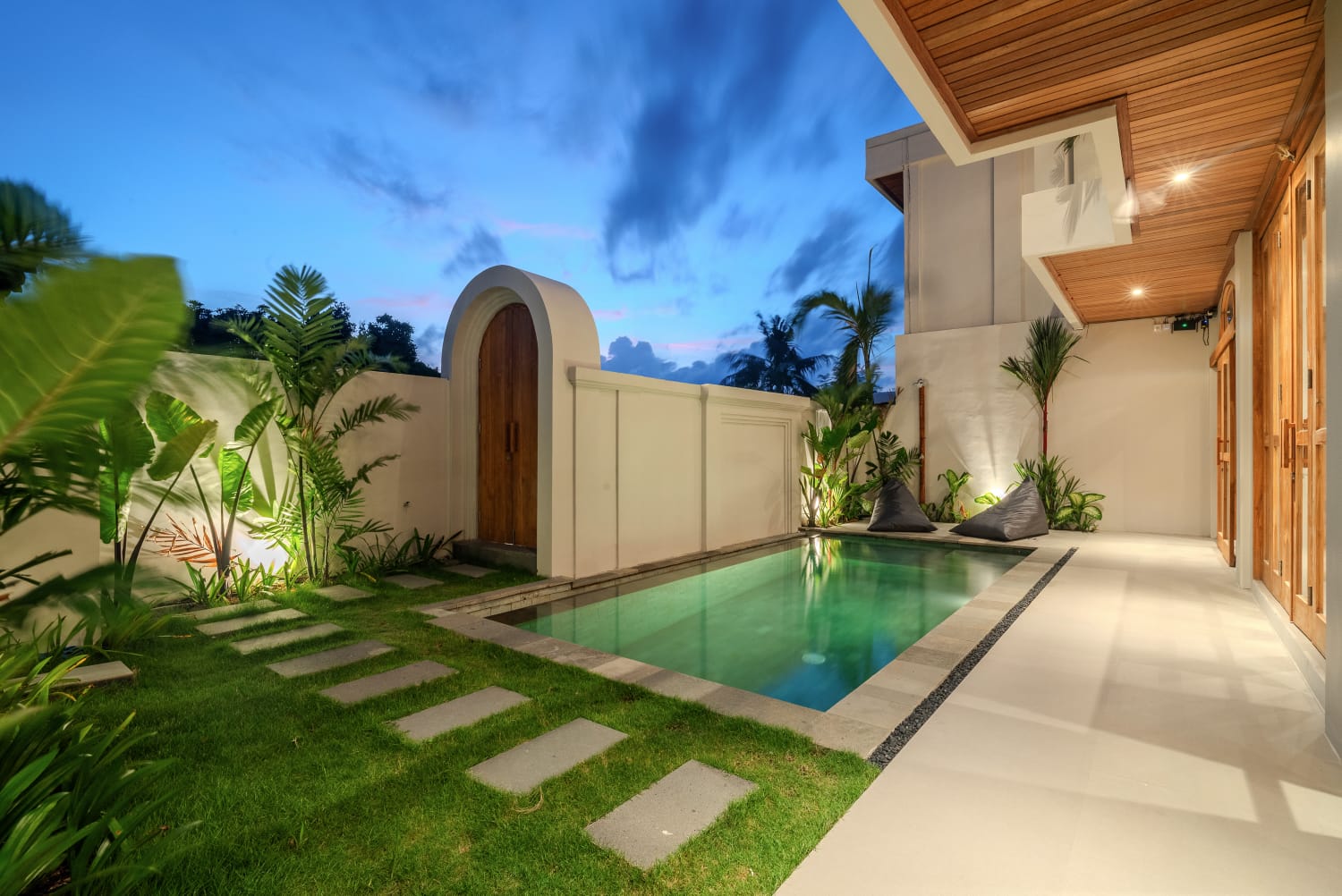 Villa 3 Bed EC-4366