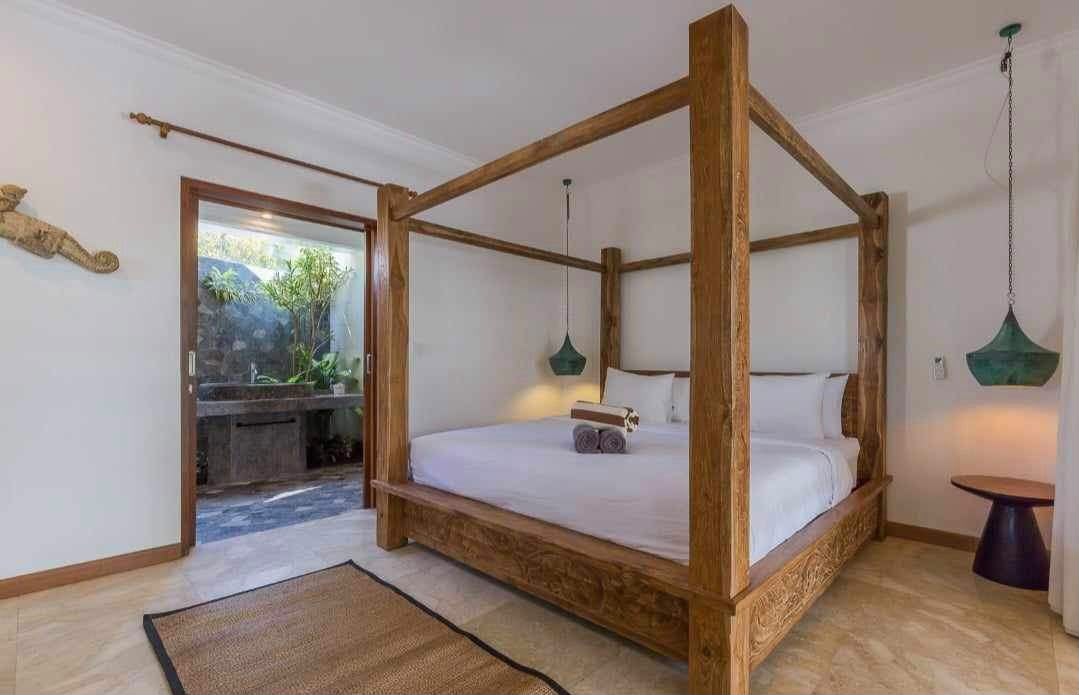 Villa 3 Bed CR-4350