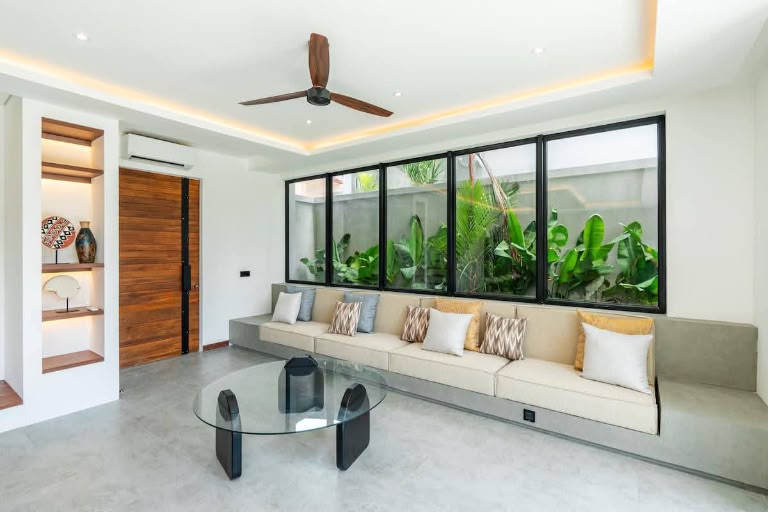 Villa 4 Bed PO-4297