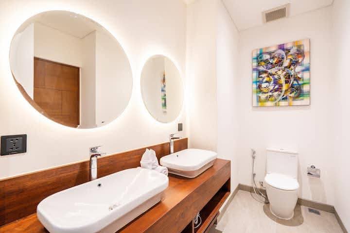 Villa 4 Bed PO-4297