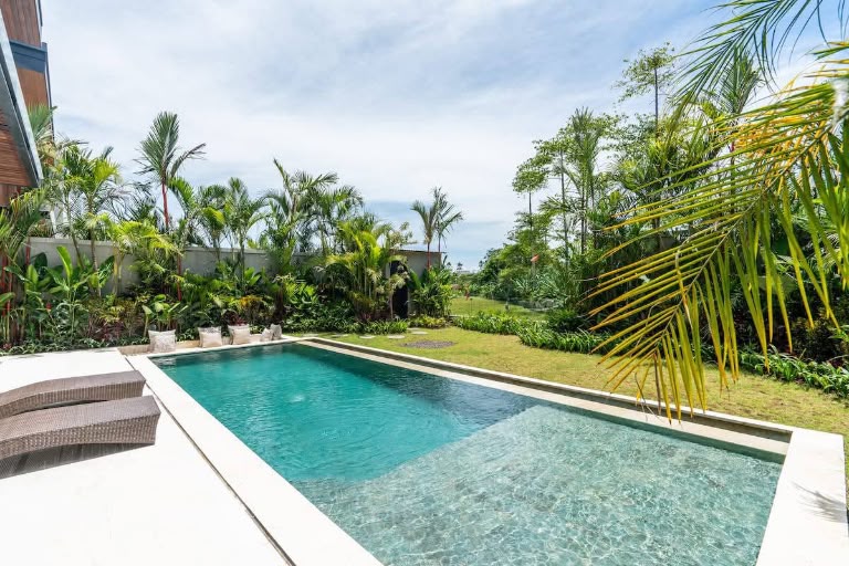 Villa 4 Bed PO-4297