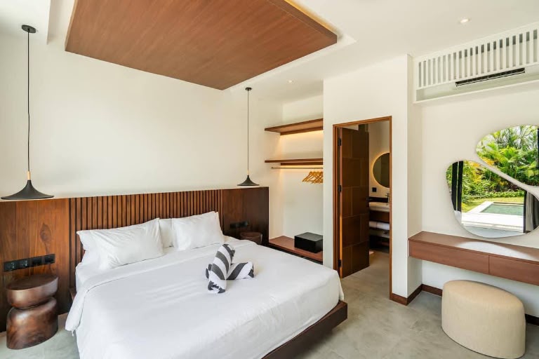 Villa 4 Bed PO-4297