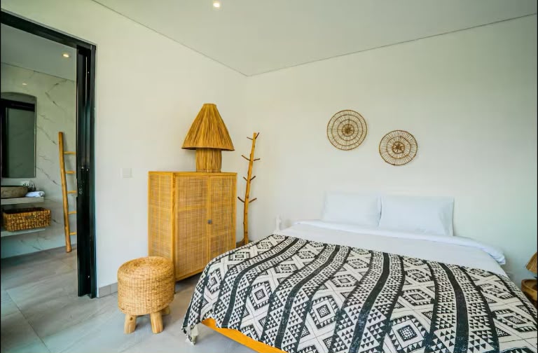 Villa 4 Bed PO-4294