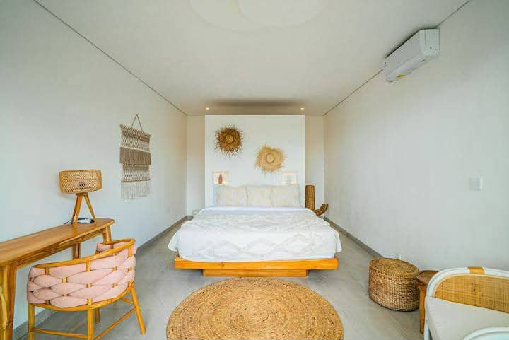 Villa 4 Bed PO-4294