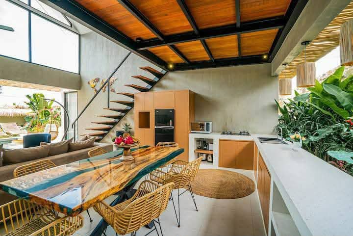 Villa 4 Bed PO-4294