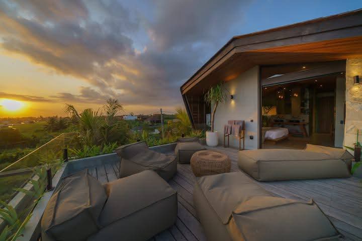 Villa 4 Bed PO-3880