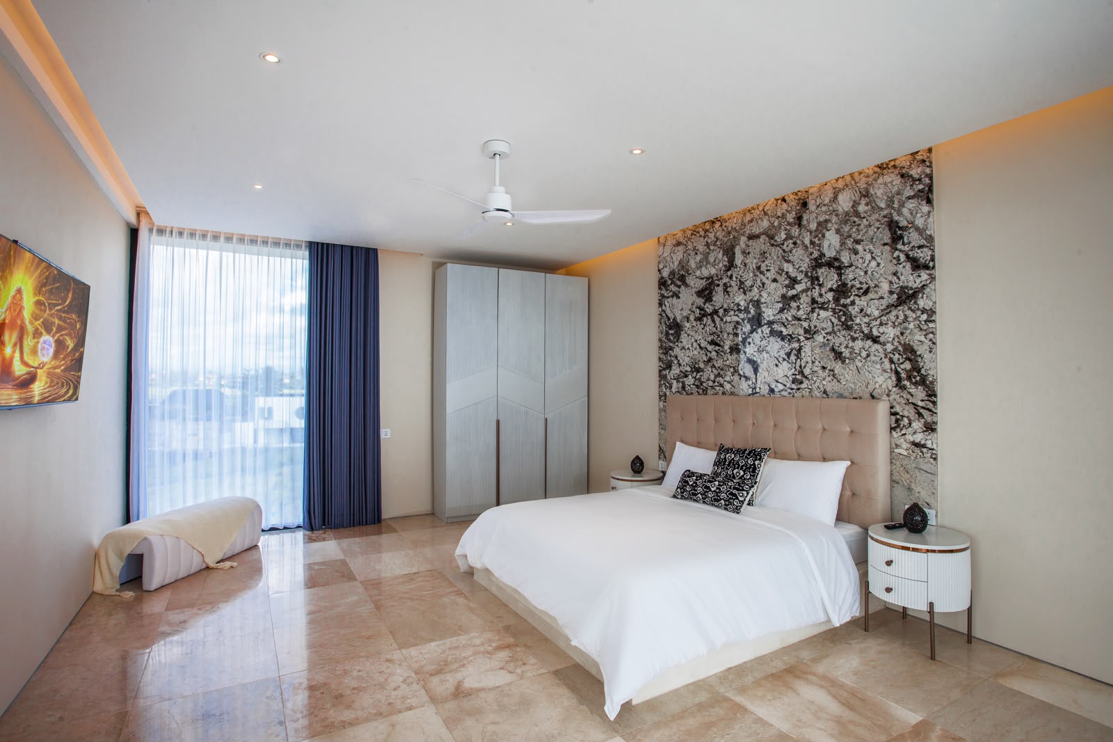 Villa 4 Bed PR-4351