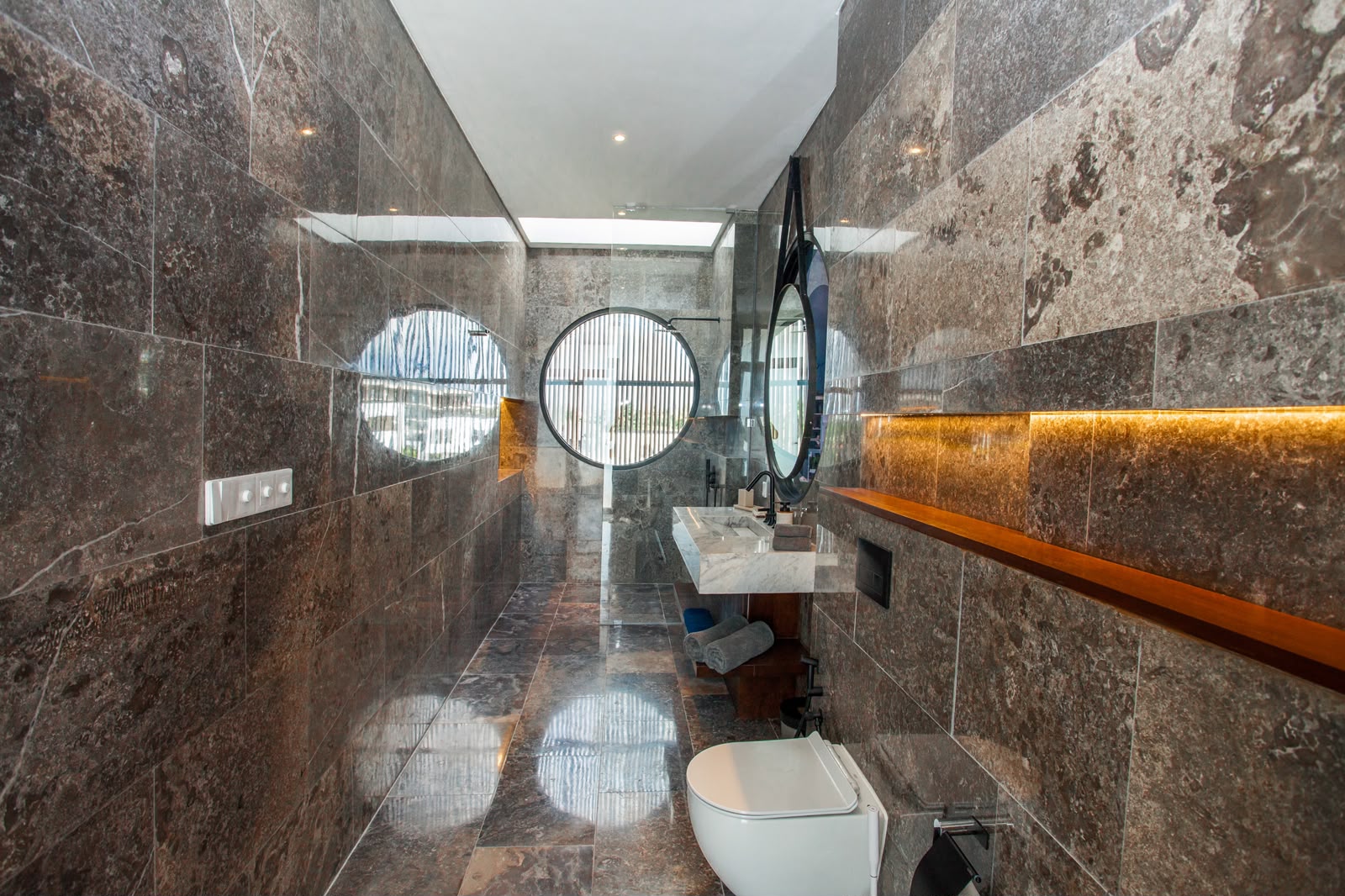 Villa 4 Bed PR-4351