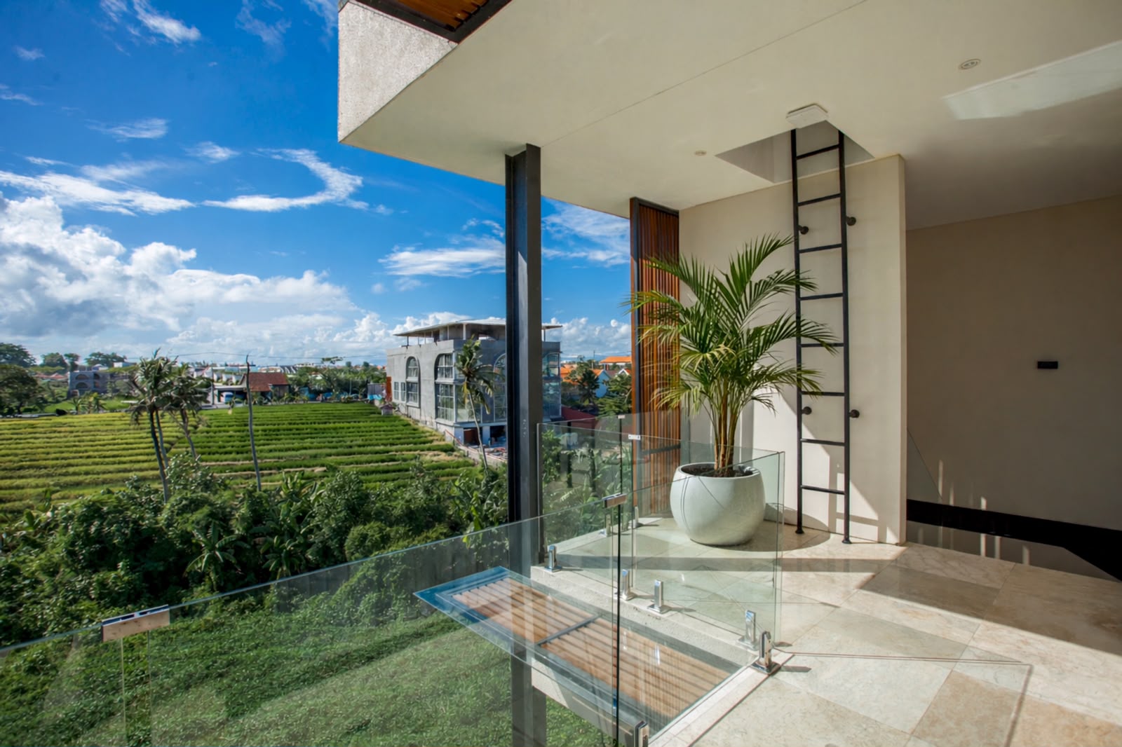 Villa 4 Bed PR-4351