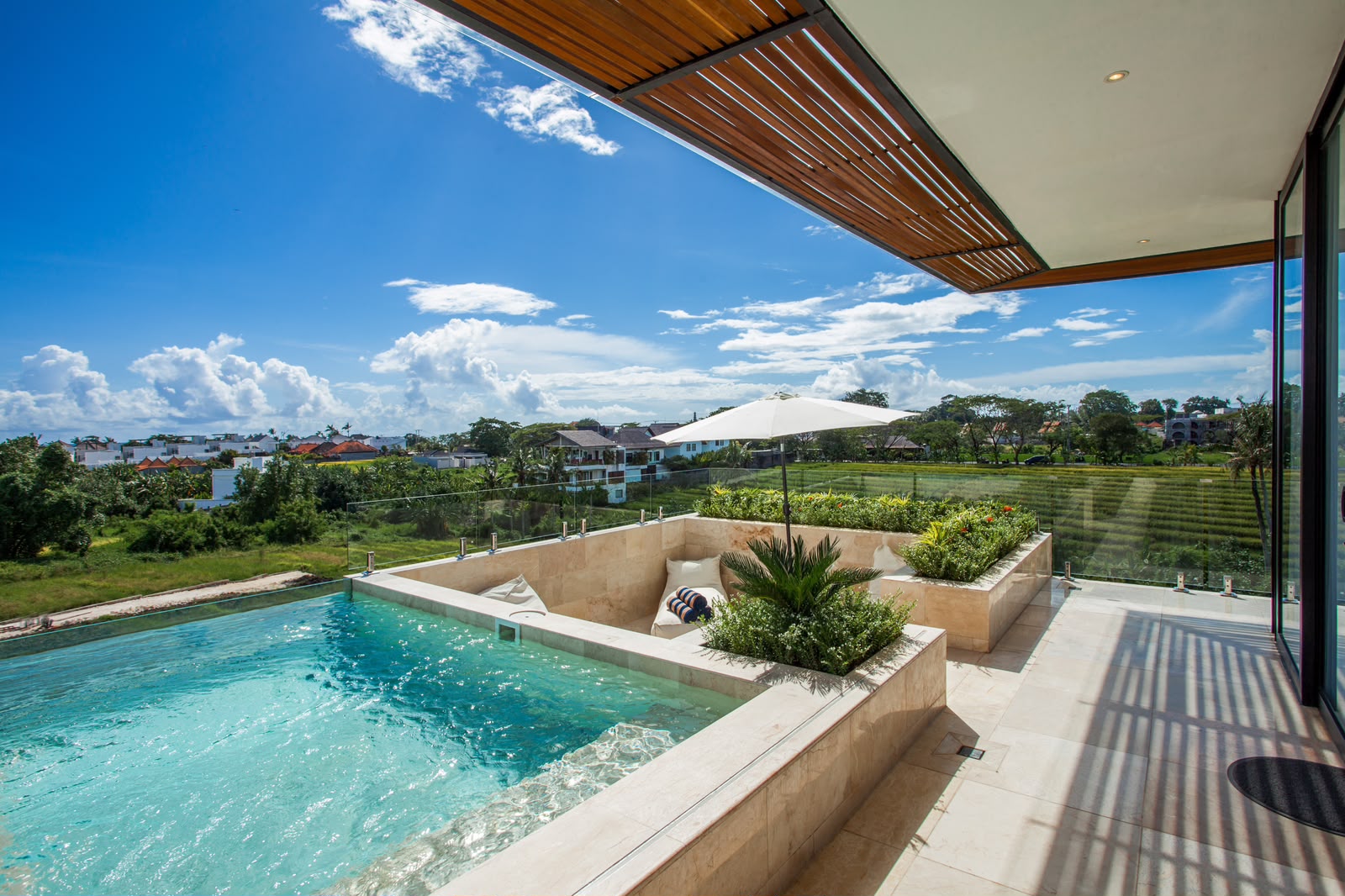 Villa 4 Bed PR-4351