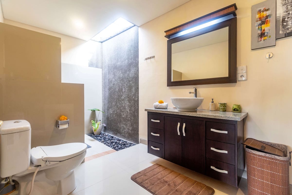 Villa 4 Bed PO-4381