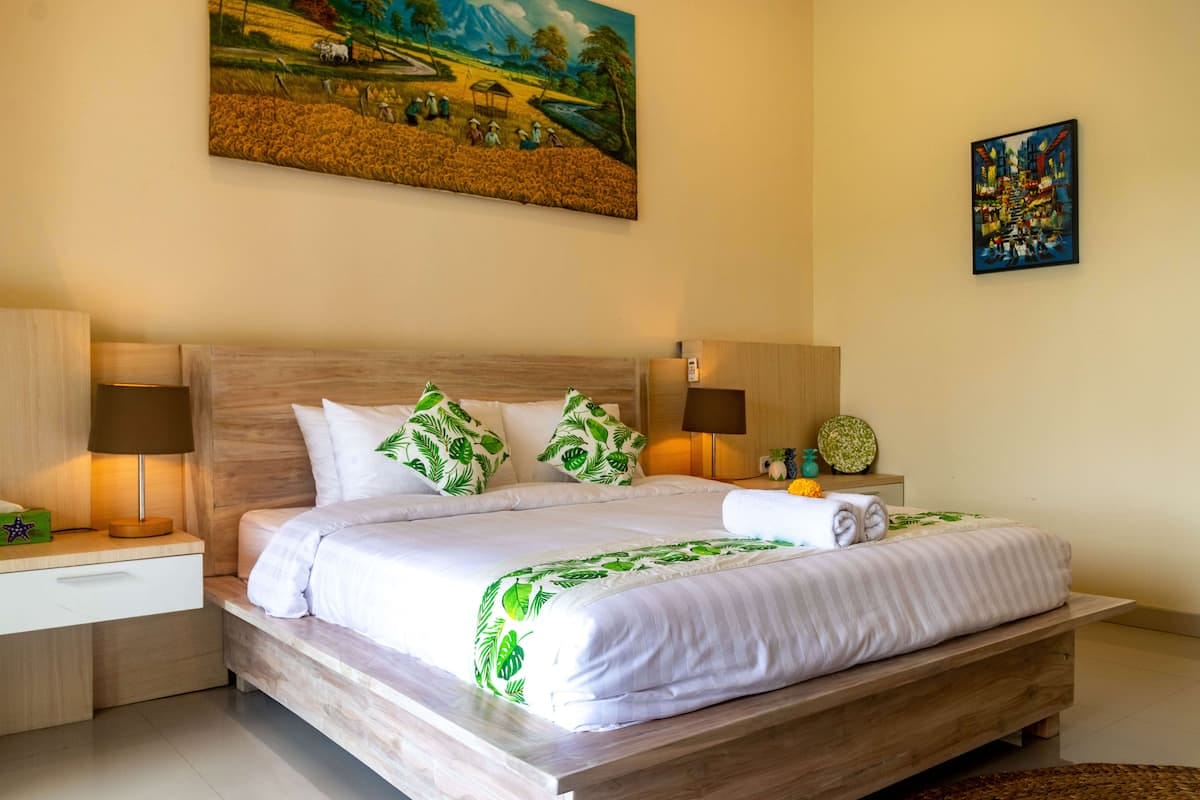 Villa 4 Bed PO-4381