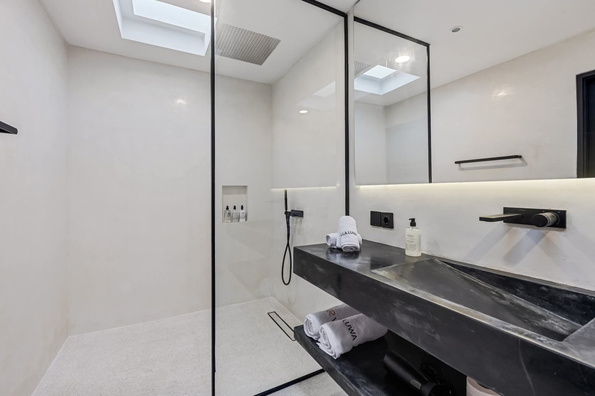 Villa 5 Bed PO-4201