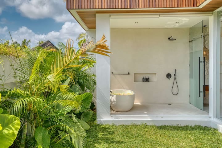 Villa 5 Bed Pererenan PO-4371