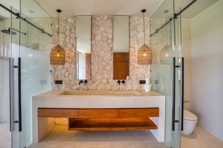 Villa 5 Bed Pererenan PO-4371