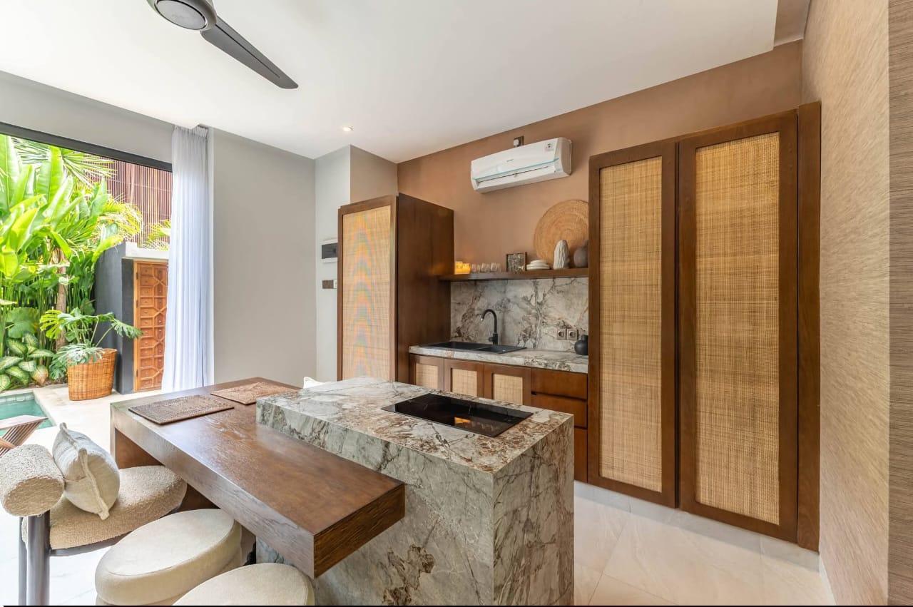Villa 1 Bed In Pererenan DM-4393