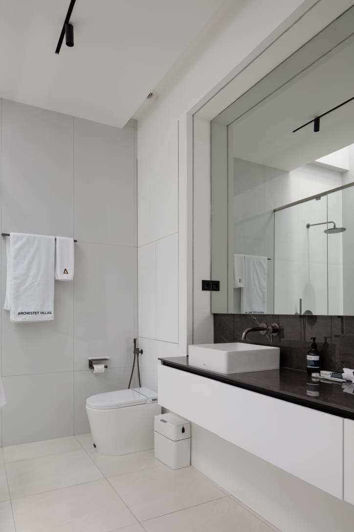 Villa 3 Bed In Berawa PO-4395