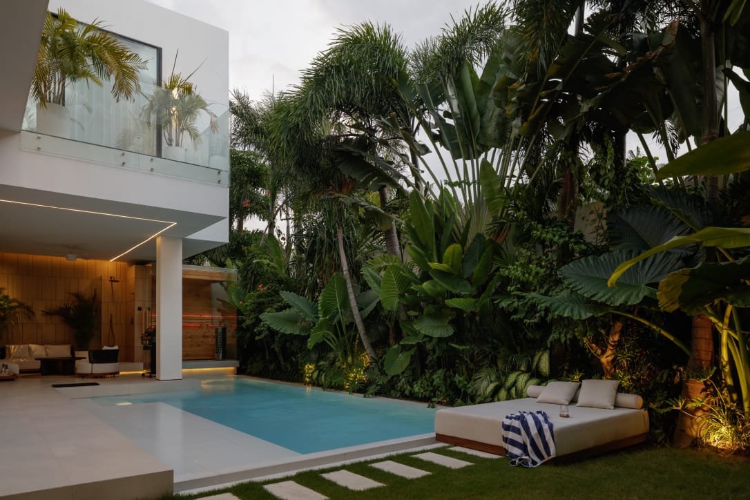 Villa 3 Bed In Berawa PO-4395