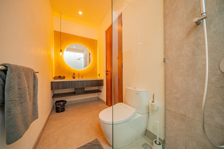 Villa 4 Bed PO-4421