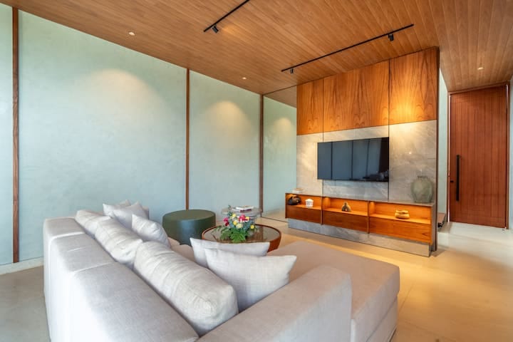 Villa 4 Bed PO-4422