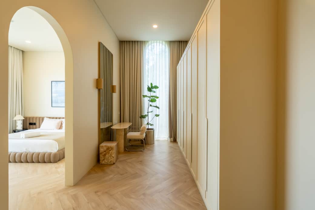 Villa 5 Bed In Uluwatu,South Kuta Bali PO-4081