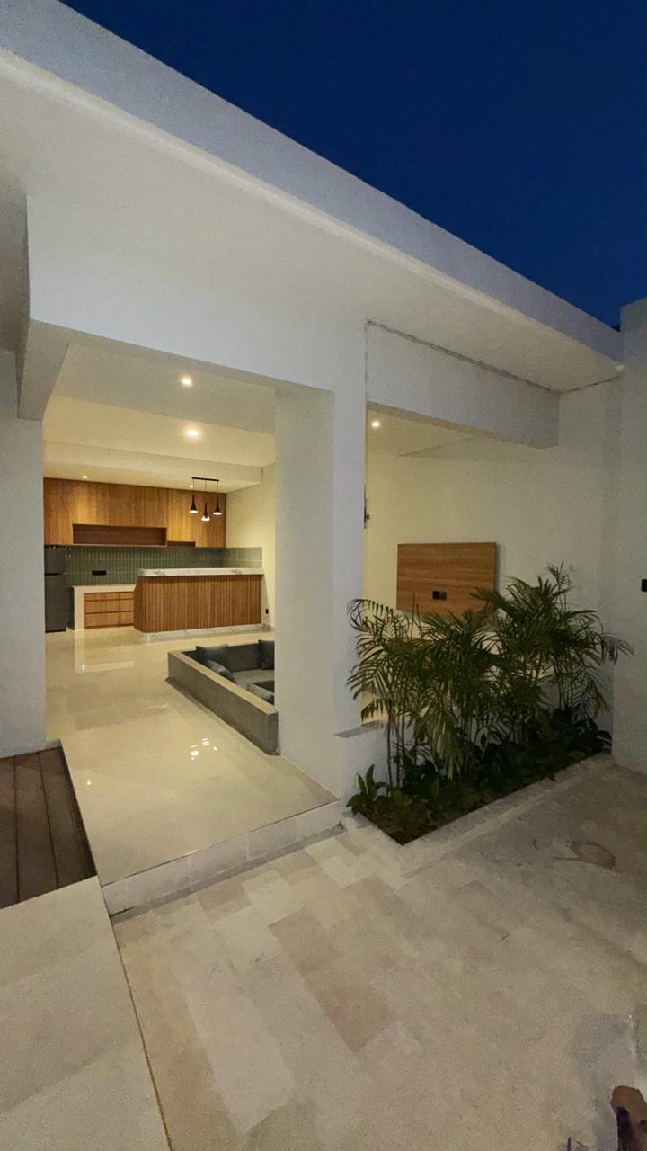 Villa 2 bed Kerobokan EK-4435
