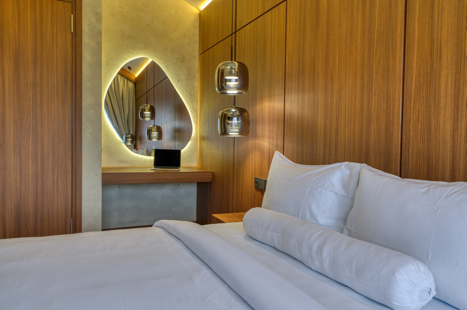 Villa 2 Bed In Melasti Beach LU-3907