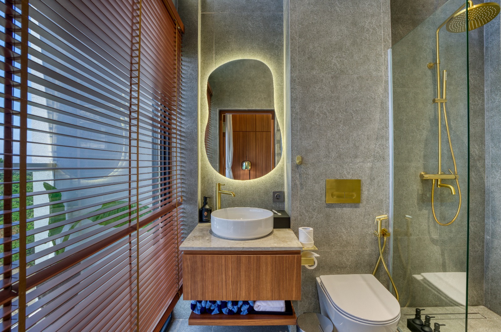 Villa 2 Bed In Melasti Beach LU-3907
