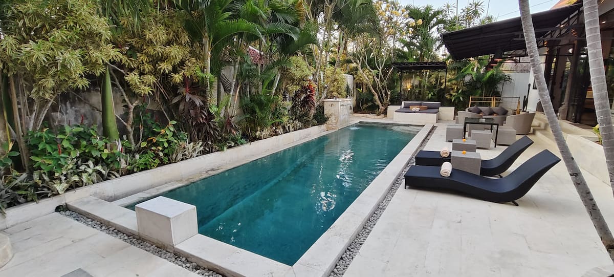 Villa 3 Bed In Umalas PO-3877