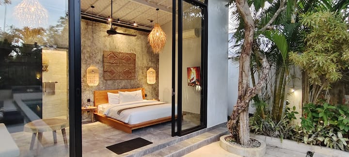 Villa 3 Bed In Umalas PO-3877